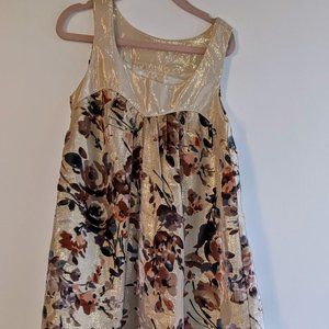 Girls size 6 sleeveless Burn-out flower detail Dress